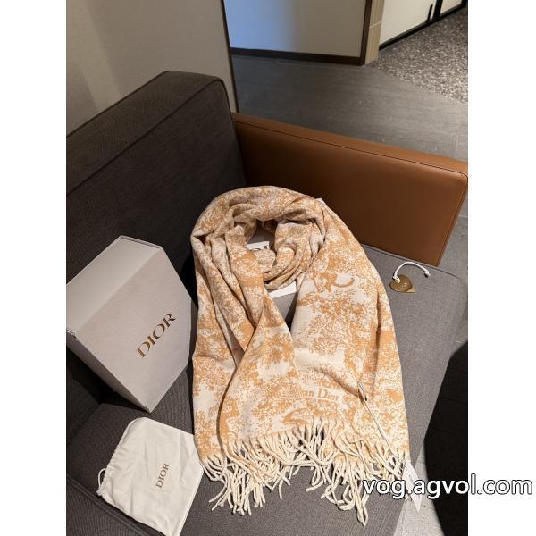 万能アイテム毎日に上質を 激安 ブランドマフラーDIOR