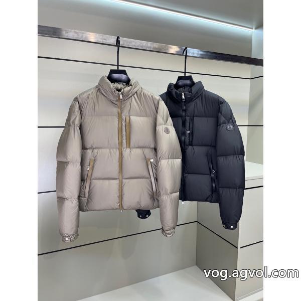 ダウンジャケットMONCLERブランド コピー 販売 元気な印象にトレンドスタイル