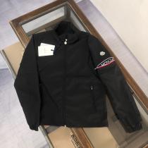 ジャケット意外と相性がいい透け感優しいMONCLERコピー 品 販売