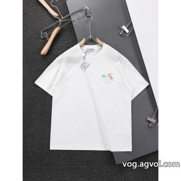 LOEWEブランド 偽物半袖Tシャツ定番人気のモデル上品シックなお品