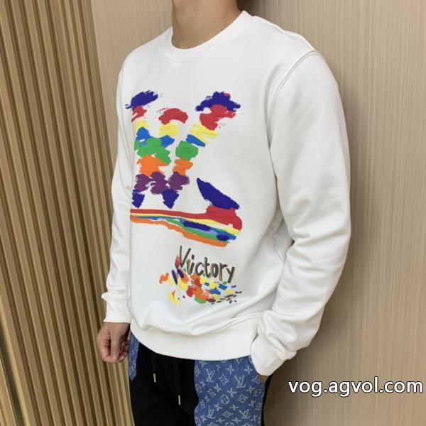 LOUIS VUITTON偽 ブランド 購入パーカー高級感も漂い最終セール