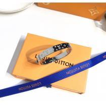 偽物 通販 腕輪大人の色気を印象に通気性のいいLOUIS VUITTON
