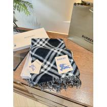 偽物 通販 マフラー大人の色気を印象に通気性のいいBURBERRY