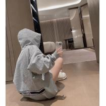 ディオールブランド 偽物 激安 通販パーカー完売必至大胆なデザイン