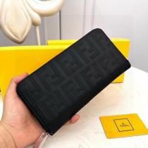 フェンディ財布偽物 ブランド 激安注目!22-23AW上品カジュアルな雰囲気に