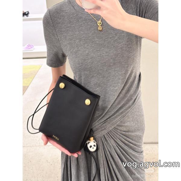 ブランド コピー 通販ロエベバッグ2026年秋冬のトレンド少量入荷☆限定モデル