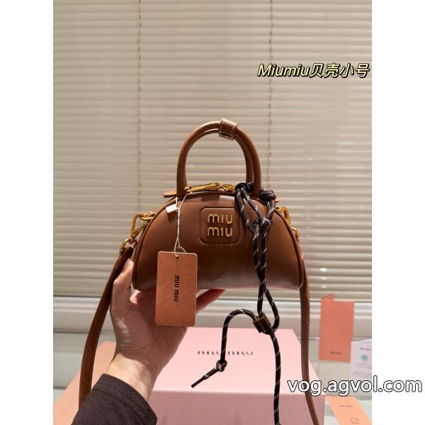 MIUMIUバッグ海外限定モデル 新作新着秋冬2026セールスーパー ブランド コピー