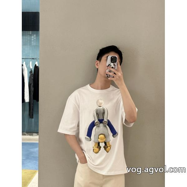 ロエベブランド 偽物実用性は勿論旬デザイン半袖Tシャツ