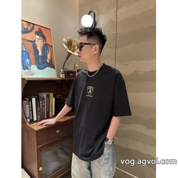 balenciaga人気商品再入荷今季話題の一級品スーパー コピー  半袖Tシャツ