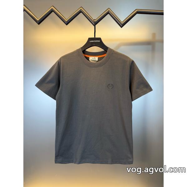 偽物 通販 半袖Tシャツファッション感が急上昇！秋冬2026年の最新アイテムHERMES