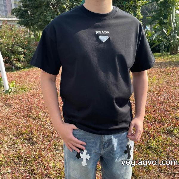 最大の魅力話題の新作到着PRADA半袖Tシャツコピー 通販