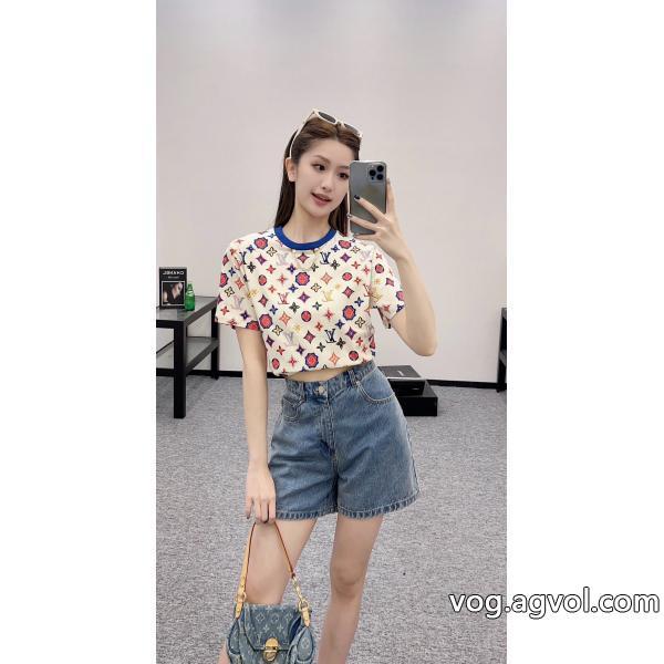 スーパー コピー 通販着こなし自在最前線2026半袖TシャツLOUIS VUITTON