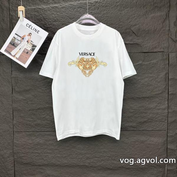 お洒落な印象に2026秋冬トレンドファッション新作VERSACEコピー 商品 販売半袖Tシャツ