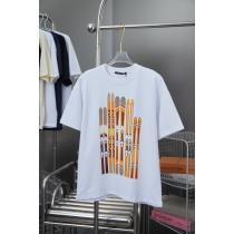 今年の冬は着こなし最安値ブランド 品 激安 通販半袖TシャツLOUIS VUITTON