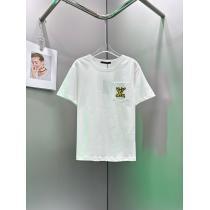 センス抜群ファッション感が急上昇！スーパー コピー 通販ルイ ヴィトン半袖Tシャツ