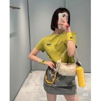 ブランド コピー 優良半袖TシャツMIUMIU爆発的人気定番が欲しい方