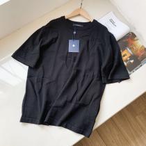 スーパー コピー 販売新春セールアイテムNEW!国内完売LOUIS VUITTON半袖Tシャツ