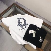 在庫処分SALEモード感の高い2026のスタイルコピー 商品 販売DIOR半袖Tシャツ