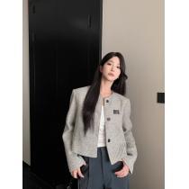 在庫あり即発数量限定コートMIUMIUブランド 激安 