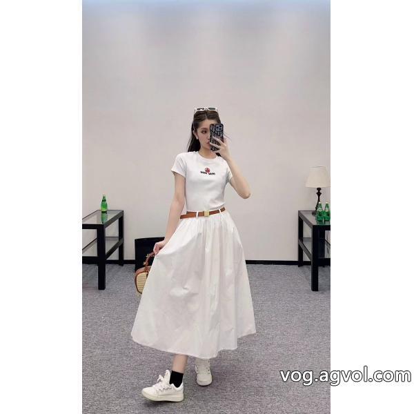 ロングスカートブランド コピー 激安2026大人気着心地の良いMIUMIU