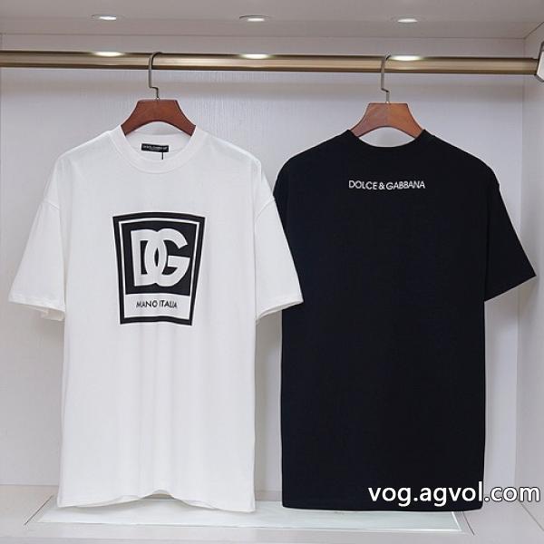 ブランド 激安半袖Tシャツ2026人気新作が登場遊び心が溢れるアイテムDolce&Gabbana