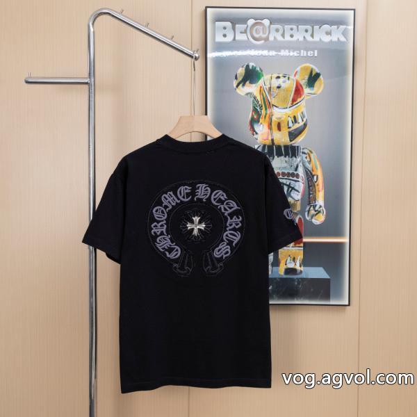半袖Tシャツ偽 ブランド 販売CHROME HEARTS抜け感を出す大人の色味