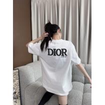 お得なアイテム最新☆大人気☆話題沸騰DIOR半袖Tシャツブランド コピー 優良