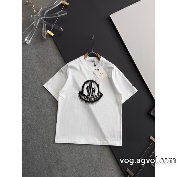 安定感があり毎年爆発的人気MONCLER半袖Tシャツブランド 通販 激安