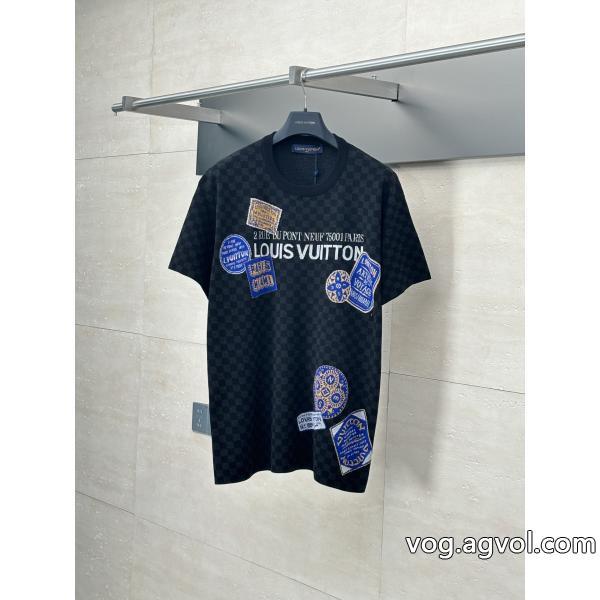 LOUIS VUITTONコピー ブランド半袖Tシャツリッチな印象に毎日に上質を 