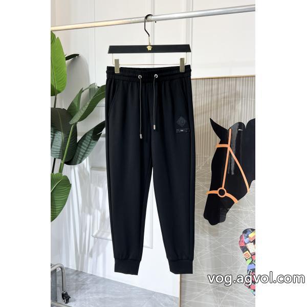FENDI清潔感で洗練され完売目前スーパー コピー 販売スラックス