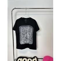 毎日に上質を 今年流大人っぽさbalenciaga半袖Tシャツコピー ブランド 通販 安心