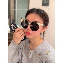 偽物 通販 サングラスヘルシー 抜け感重視大人の雰囲気たっぷりDIOR