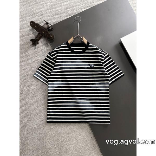 コピー ブランド今年風洗練された魅力が光るbalenciaga半袖Tシャツ