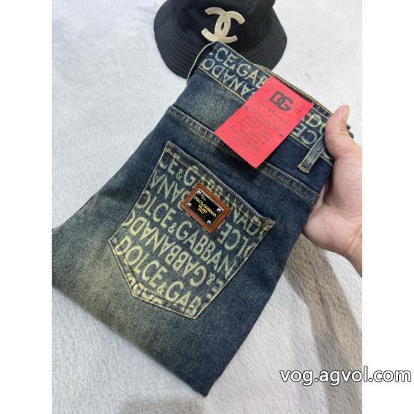 ブランド コピー 安心ジーンズ上質感2026年2026シーズンに登場Dolce&Gabbana