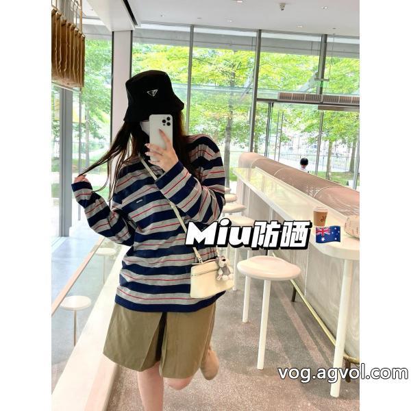 長袖Tシャツ雑誌掲載大変大人気2026MIUMIUブランド コピー 激安