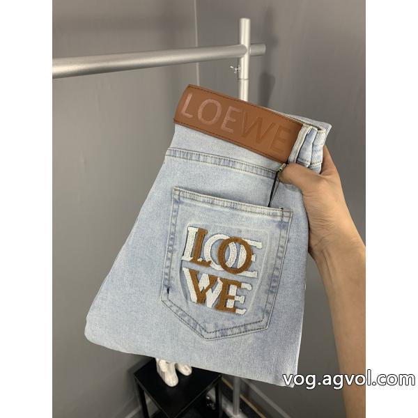 LOEWEスーパー コピー 販売ジーンズ着まわし力抜群独特の存在感