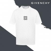 夏の必須アイテムを著名人愛用ブランド 偽物半袖Tシャツジバンシー