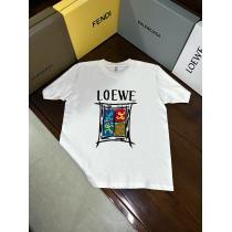 LOEWEブランド コピー  高級感も漂い暑い夏に軽やかな涼しげ半袖Tシャツ