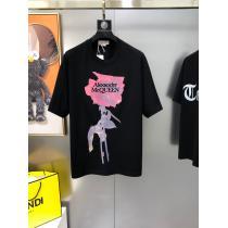 ブランド コピー ショップalexander mcqueen半袖Tシャツ限定生産品大人っぽい印象が素敵