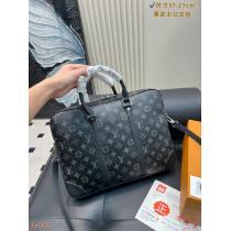人気モデル愛用数量限定奇跡の入荷激安 ブランドブリーフケースLOUIS VUITTON