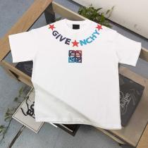 ブランド コピー 販売日本未入荷最新話題沸騰中GIVENCHY半袖Tシャツ