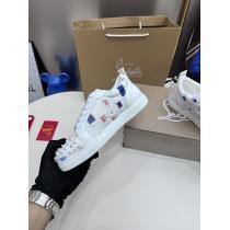 スニーカー激安 通販 ブランドChristian Louboutin最大の魅力お得なアイテム