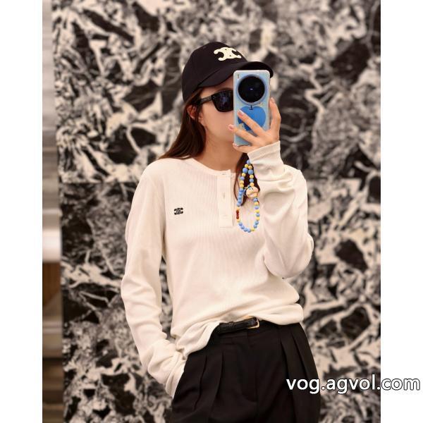 CELINE最大の魅力透け感新作がイチ推し偽物 通販 長袖Tシャツ