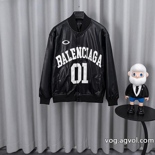 コピー ブランド 通販ジャケットbalenciagaオトナの余裕セレブ愛用