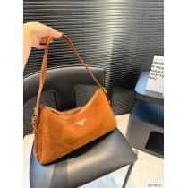 毎シーズン人気が高い夏の買い必須！PRADAバッグ偽物 ブランド ショップ