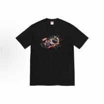 ブランド コピー 販売 半袖Tシャツ日本未入荷映え度MAXSUPREME