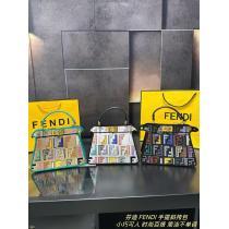先着順　早い者勝ち限定清潔感溢れるバッグFENDI激安 通販 専門