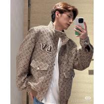 涼しげな印象の今年の大トレンドブランド スーパー コピーコートLOUIS VUITTON