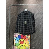 偽物 通販 カジュアルな雰囲気があり人気急上昇中balenciaga長袖シャツ