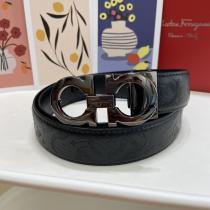 安定感があり大人のカジュアルスタイルFERRAGAMOブランド コピー 激安ベルト